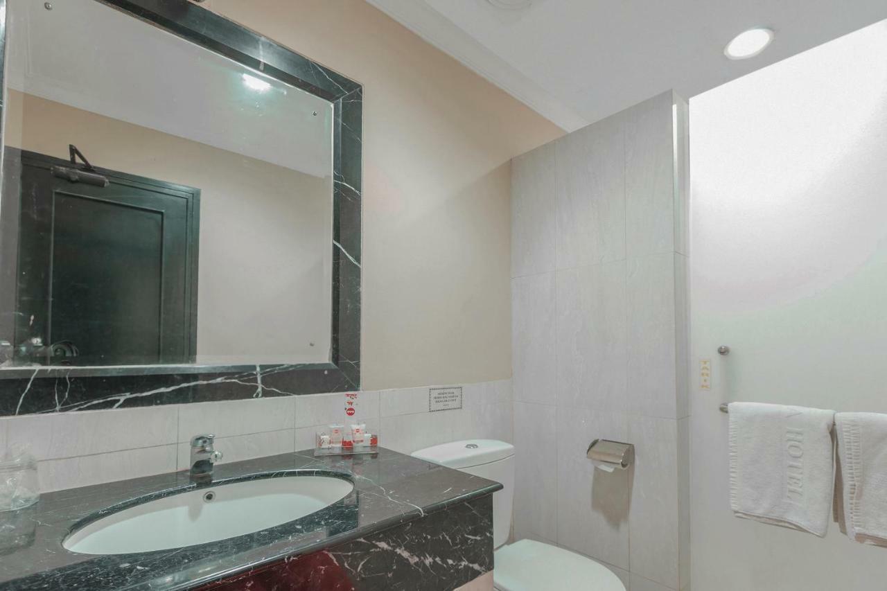 Capital O 534 Sriwijaya Hotel Jakarta Exterior foto