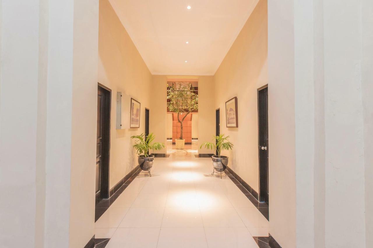 Capital O 534 Sriwijaya Hotel Jakarta Exterior foto